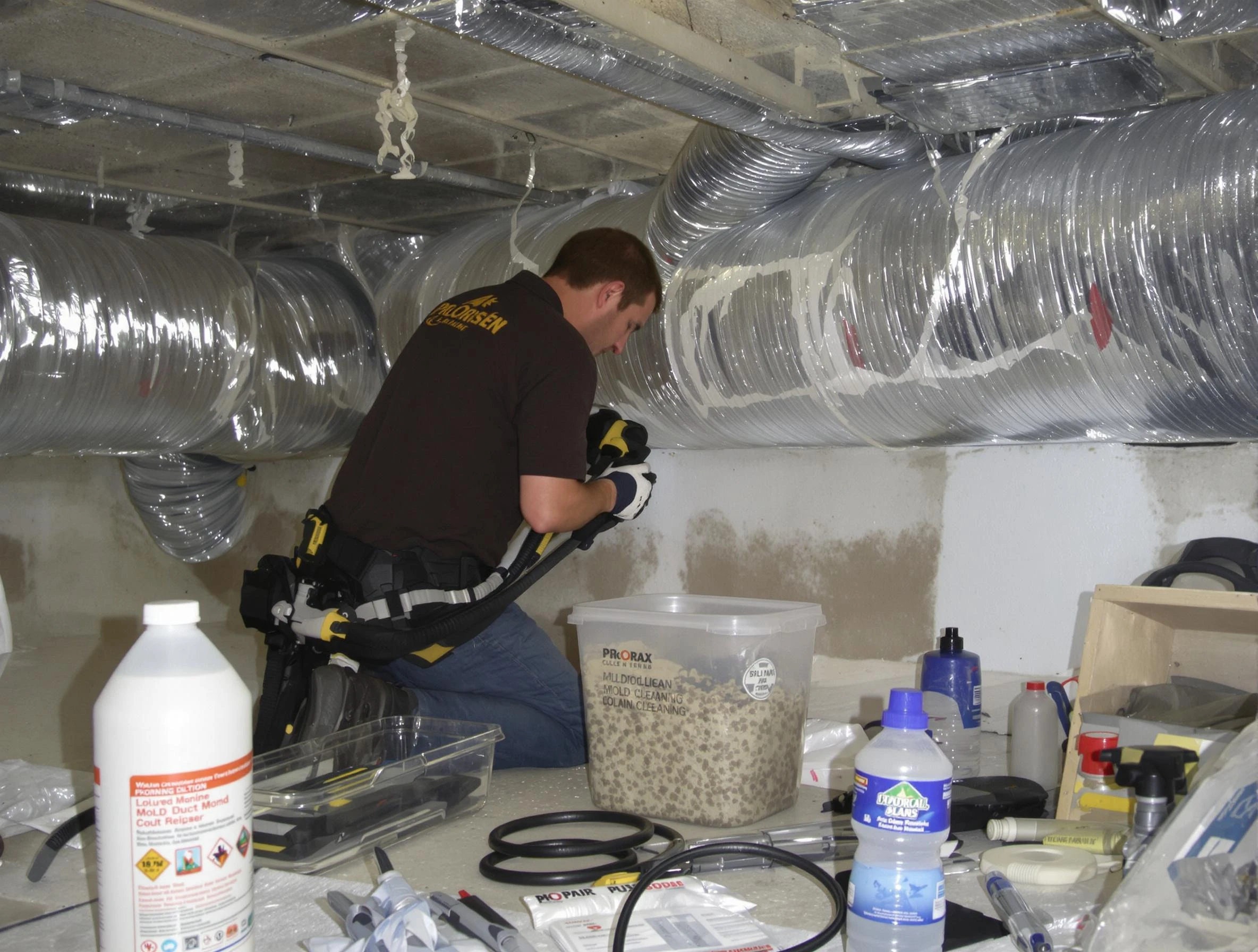 South Valley Air Duct Cleaning specialist performing professional mold removal from air ducts in South Valley